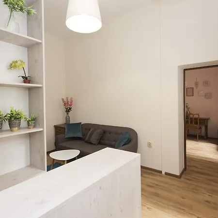 게스트하우스 Nice Place Grafa 소피아
